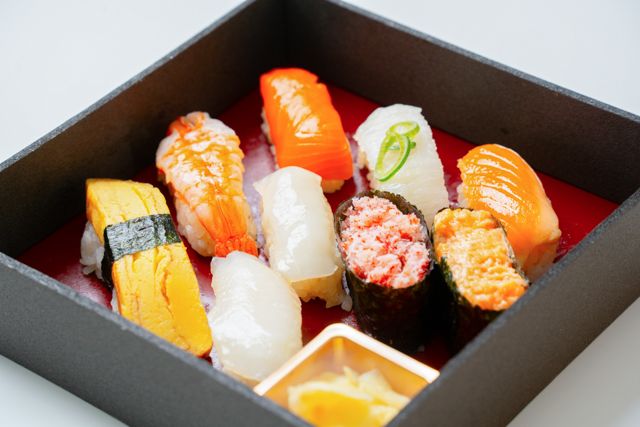 初代伝承 赤酢のシャリ 鮨むらさき（埼玉店）-【冬季限定】北海の恵み盛合せ