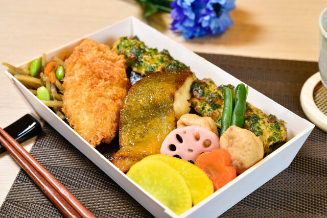 江戸前ちば海苔弁-銀ひらす西京焼き江戸前ちば海苔弁