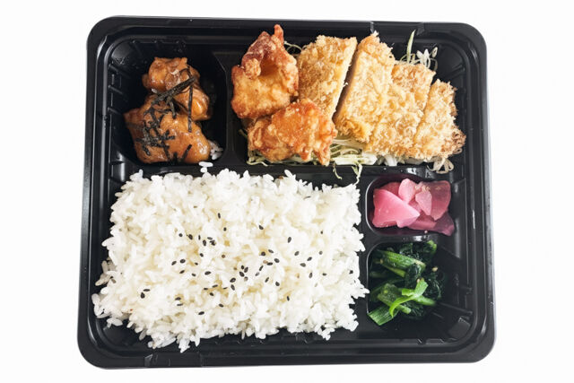 ボリュームヒレカツ＆唐揚げ弁当（焼き鳥）
