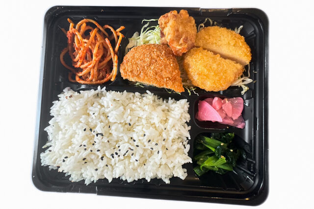 手作り弁当のきのこ-ボリュームエビカツ＆コロッケ弁当（パスタ）