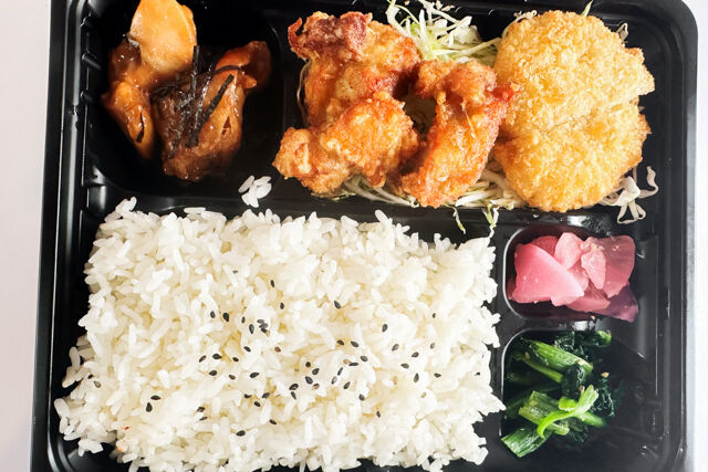 ボリューム海老カツ＆唐揚げ弁当（焼き鳥）