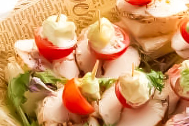 合鴨スモークのピンチョス仕立て