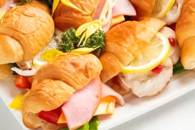 ミニクロワッサンサンド2種盛り