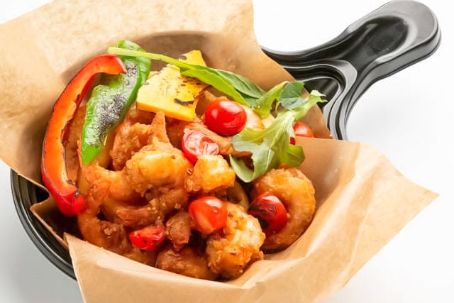 創作ダイニングSAKIGAKE〜オードブル〜-ガーリックシュリンプ＆ナチュラルポテト＆ミニトマト〜焼き野菜添え〜