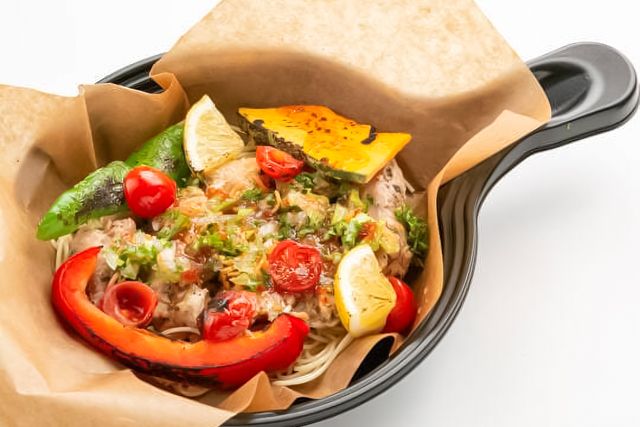 グリルチキンハーブマリネ〜焼き野菜パスタ添え〜