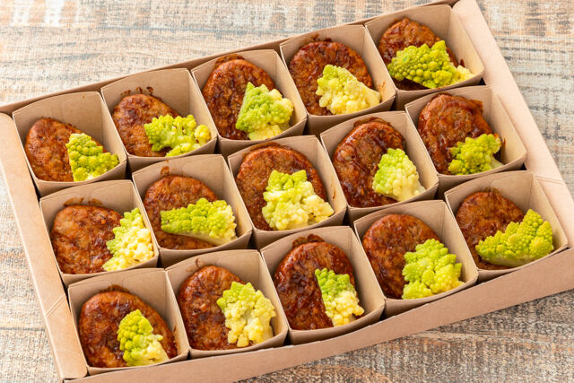 SUSHI＆FINGERFOOD 彩紙箱〜アヤカミバコ〜DELI（東京店）-彩り野菜とミニハンバーグ