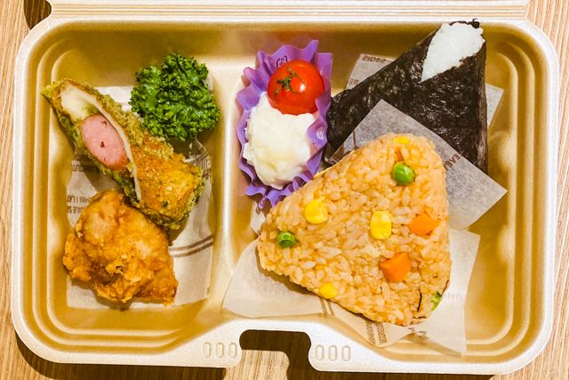 創作ダイニングSAKIGAKE〜会食弁当〜-おにぎり2個弁当『A』