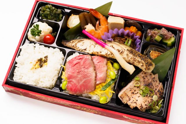 創作ダイニングSAKIGAKE〜会食弁当〜-虹彩御膳