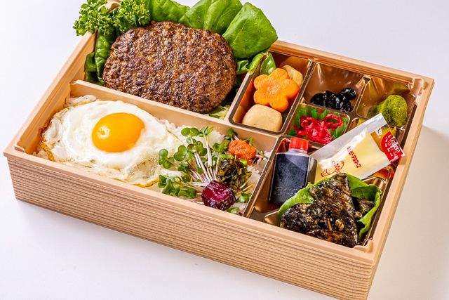 肉懐石 大かわ-日の出ハンバーグと鶏の炭焼き御膳