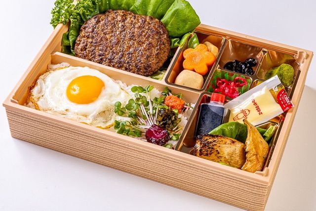 肉懐石 大かわ-日の出ハンバーグとスパイシーチキン御膳