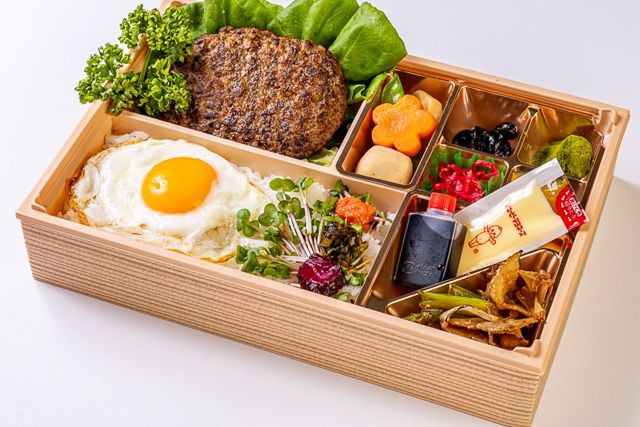 肉懐石 大かわ-日の出ハンバーグと豚の生姜焼き御膳
