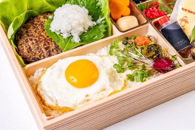 肉懐石 大かわ-和風おろし日の出ハンバーグと豚の生姜焼き御膳