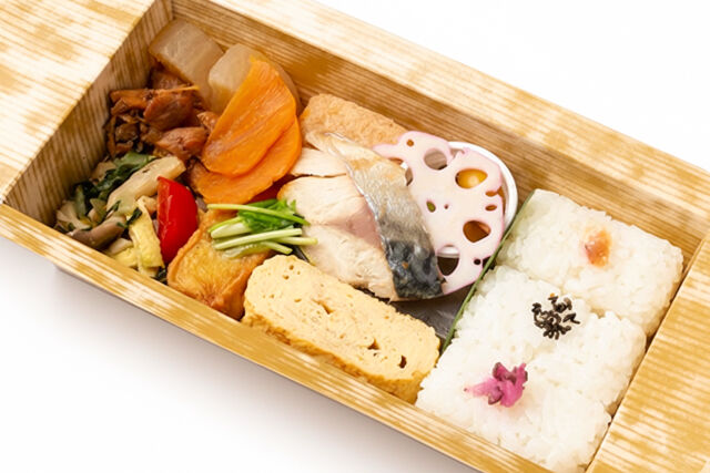 折詰割烹 最魚-黄金だしが染み渡る 鯖のみぞれ煮御膳