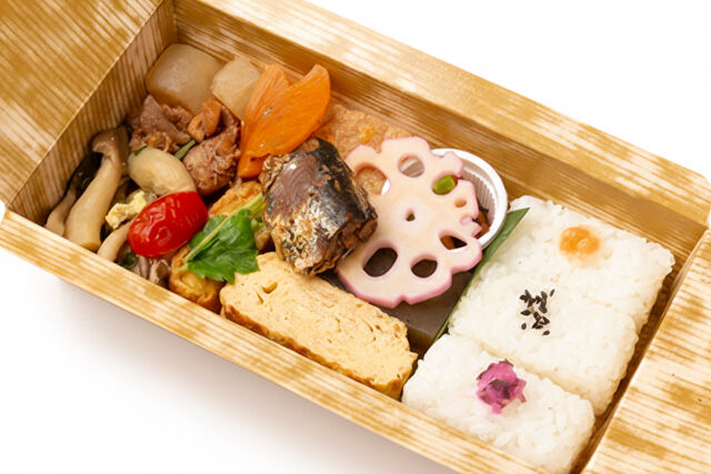 折詰割烹 最魚-こっくり旨味。 イワシの熟成煮つけ御膳