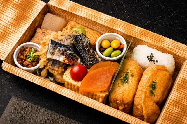 香ばしタレ染み秋刀魚（さんま）の幽庵焼きと天婦羅御膳