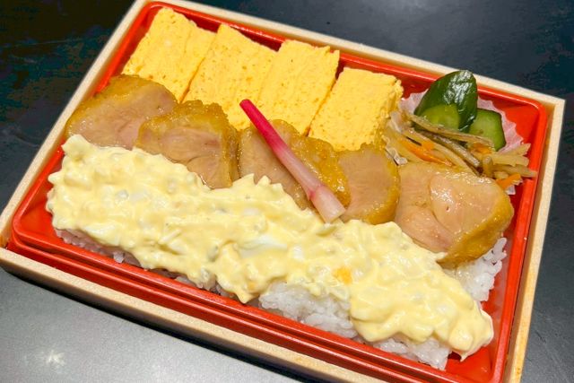 eggg-チキン南蛮弁当