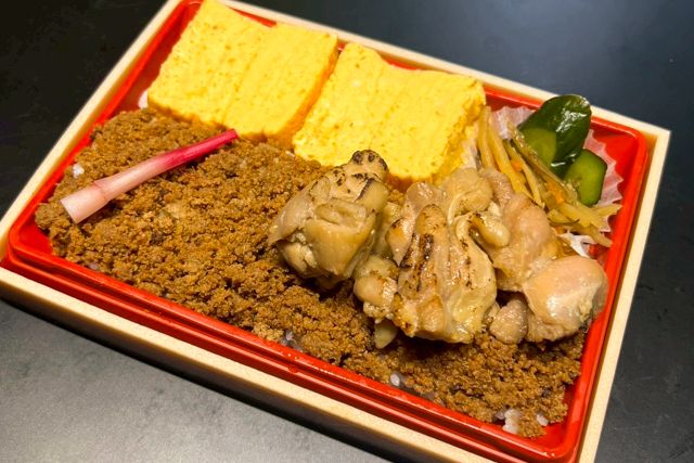 eggg-鶏そぼろ弁当（鶏の西京焼き）