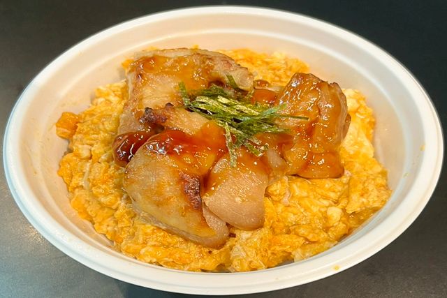eggg-卵とじ焼鳥親子丼