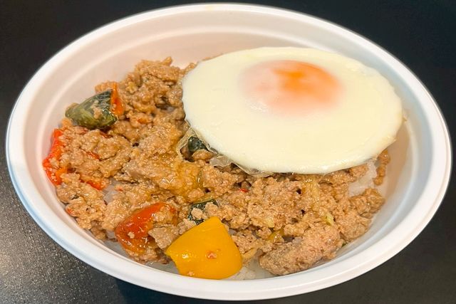 eggg-ガパオ丼