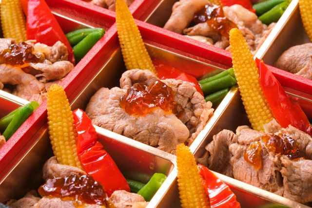 ポン酢ジュレ仕立ての国産黒毛和牛しゃぶ