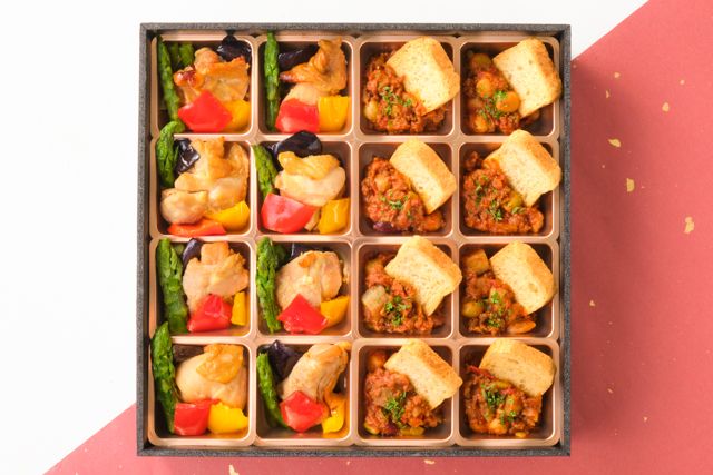 国産鶏と野菜のグリル＆五種豆のチリコンカルネ