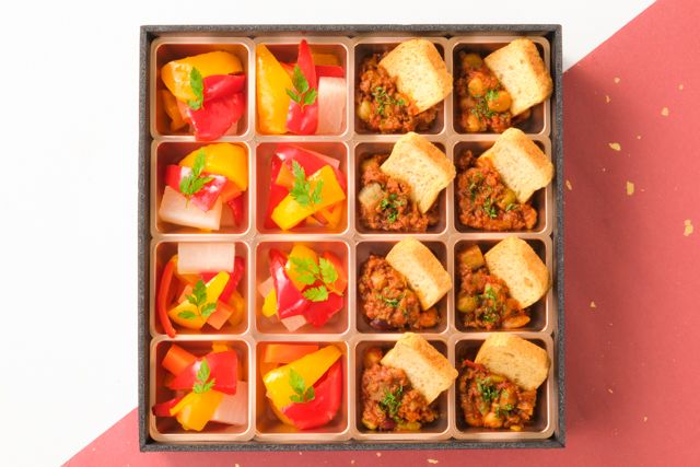 彩り野菜のピクルス＆五種豆のチリコンカルネ