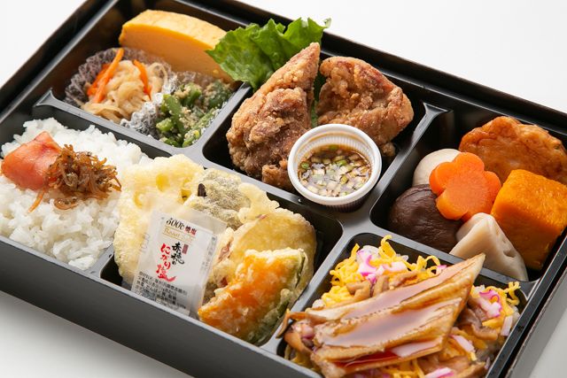 匠和膳 味彩-油淋鶏＆野菜天ぷら御膳