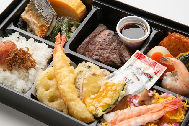 匠和膳 味彩-黒毛和牛ステーキ＆海老入り天ぷら6升御膳