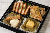 肉のしみず／肉が美味しい丼とお弁当 早朝深夜対応可能-【肉×肉の海苔弁】熟成ロースカツ～芳醇中農ソースかけ～・甘辛照り焼きチキン