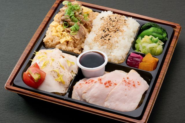 厳選ポークと牛焼肉弁当【豚肉増量】