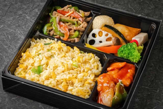 東京ムスリム飯店-青椒肉絲と白身魚の甘酢あんかけ御膳