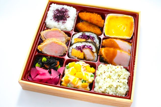 北新地とんかつ epais（大阪店）-希少部位ヒレ弁当