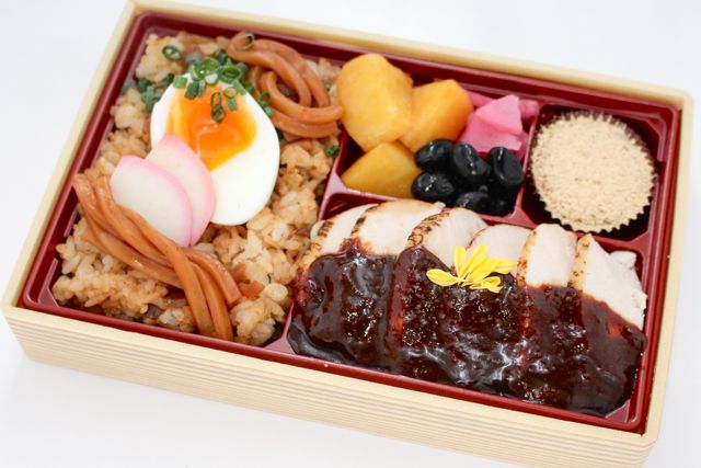 煮込みうどん 山本屋（大阪店）-鶏ステーキ御膳【増量】