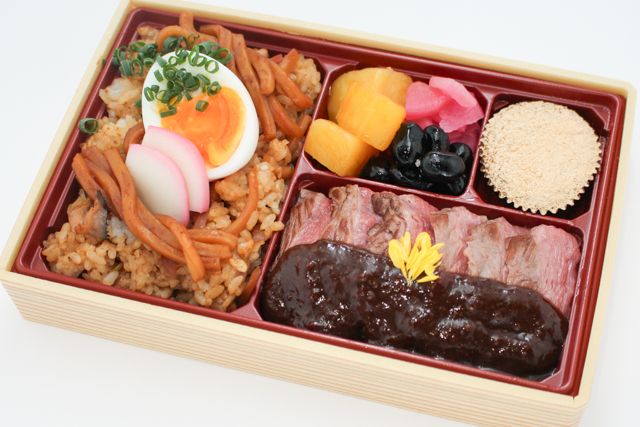 煮込みうどん 山本屋（大阪店）-ビフテキ御膳【増量】