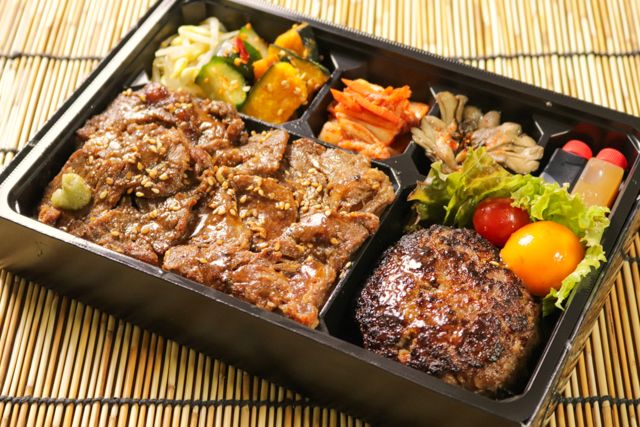 一塊之肉（栃木店）-牛ハラミ焼肉とハンバーグ弁当