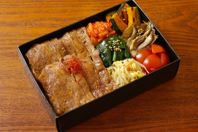 一塊之肉（栃木店）-牛カルビ焼肉飯