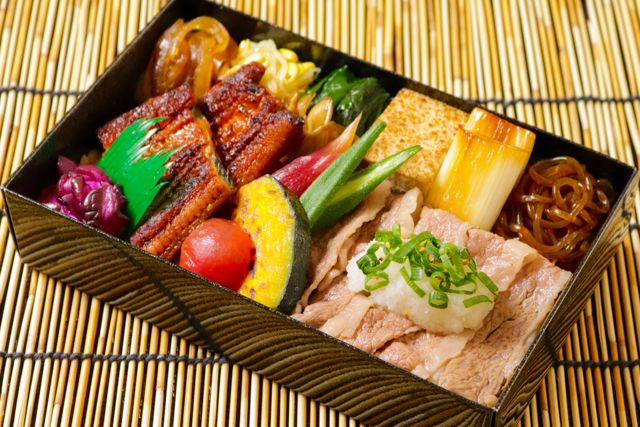 一枚之肉（栃木店）-【夏季限定】 黒毛和牛夏野菜おろし牛しゃぶと鰻の贅沢重