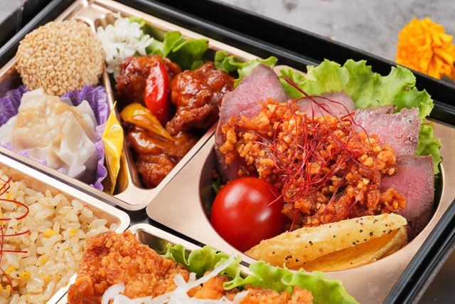 四川 style 秦（しん）-【熨斗対応可】青龍～特製炒飯と黒毛牛ステーキのXO醤ソースと油淋鶏と黒酢酢豚～