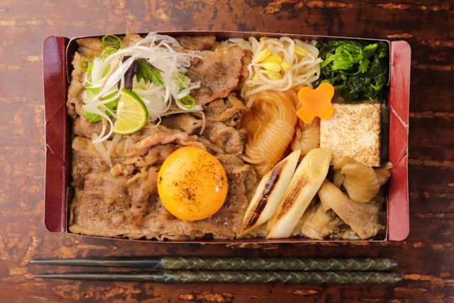 一枚之肉（愛知店）-「焼肉スタイル」焼きすきと牛しゃぶの 合盛り重