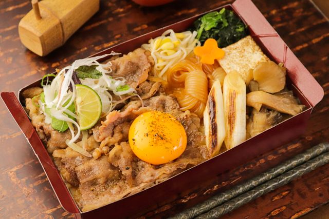 一枚之肉（愛知店）-「焼肉スタイル」焼きすきと牛しゃぶの 合盛り重