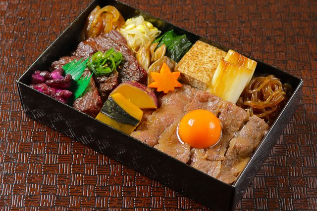 一枚之肉（愛知店）-黒毛和牛すき焼きとハラミ焼肉特撰重
