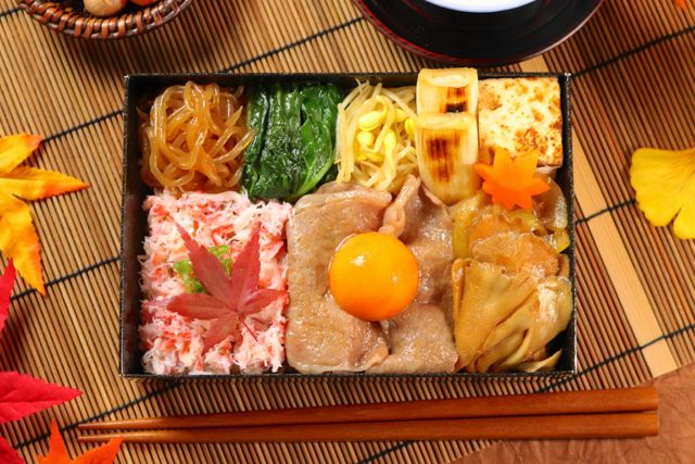 一枚之肉（愛知店）-【秋季限定】蟹と松茸の黒毛和牛すき焼き重