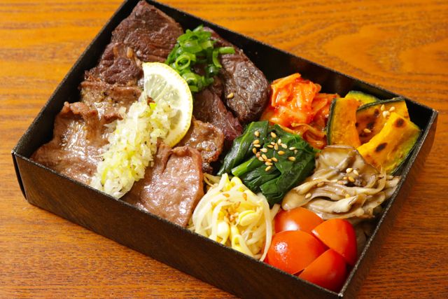 一塊之肉（大阪店）-2種盛り焼肉飯