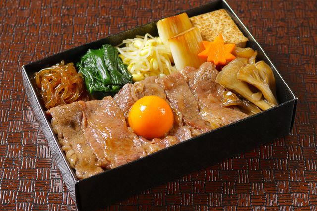 一枚之肉（大阪店）-黒毛和牛すき焼き重