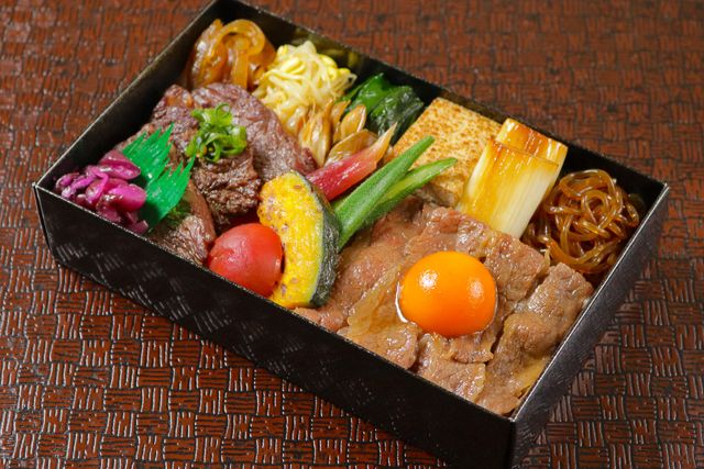 一枚之肉（大阪店）-【夏季限定】 黒毛和牛夏野菜すき焼きとハラミ焼肉特撰重