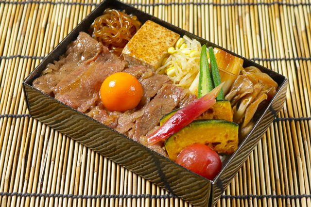 一枚之肉（大阪店）-【夏季限定】 黒毛和牛夏野菜すき焼き重