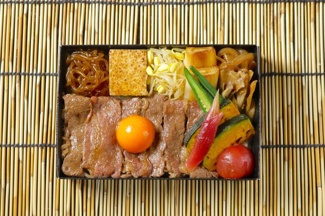 一枚之肉（大阪店）-【夏季限定】 黒毛和牛夏野菜すき焼き重
