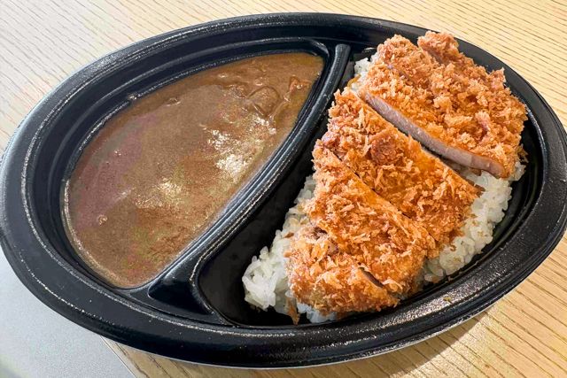 とんかつ檍のカレー屋 いっぺこっぺ西岡店