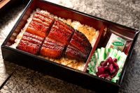 鰻のきくち-鰻重弁当 並