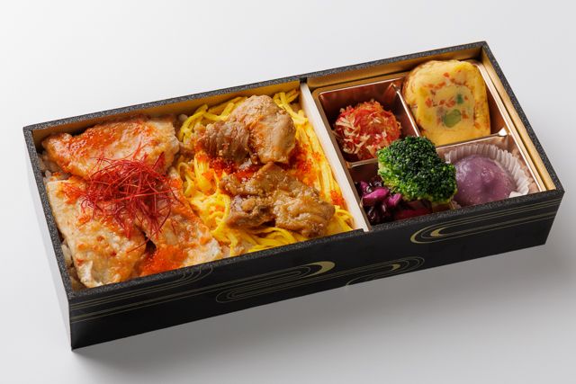 肉懐石 肉匠-四元豚モモの低温調理味噌焼きと若鶏照り焼きの彩り弁当